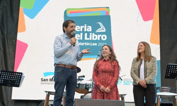 COMENZÓ LA SEGUNDA FERIA DEL LIBRO SAN MARTÍN LEE